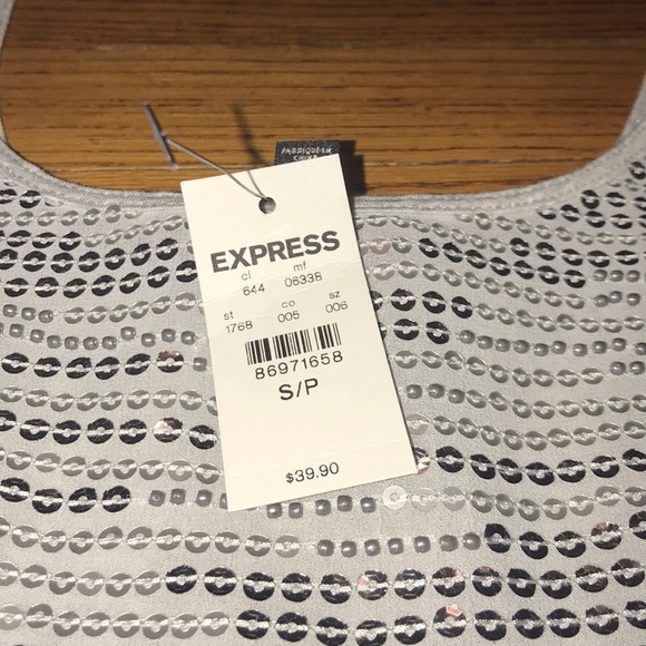 EXPRESS loose fitting sequin tank top NWT - Picture 2 of 3